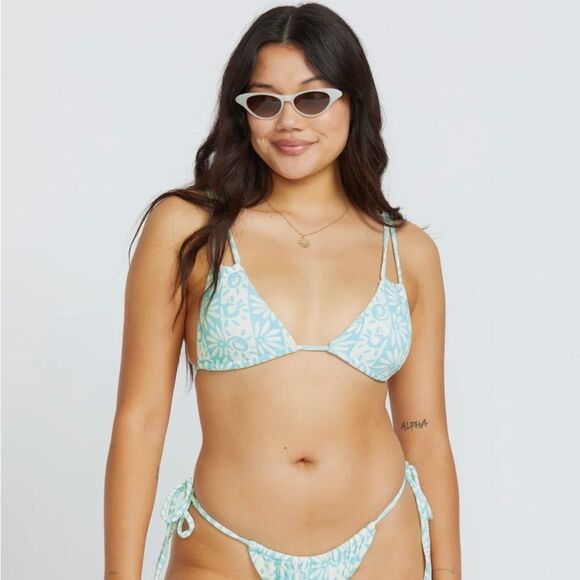 Billabong Happy Dance Avery Slide Tri Bikini Top - Picture 5 of 7